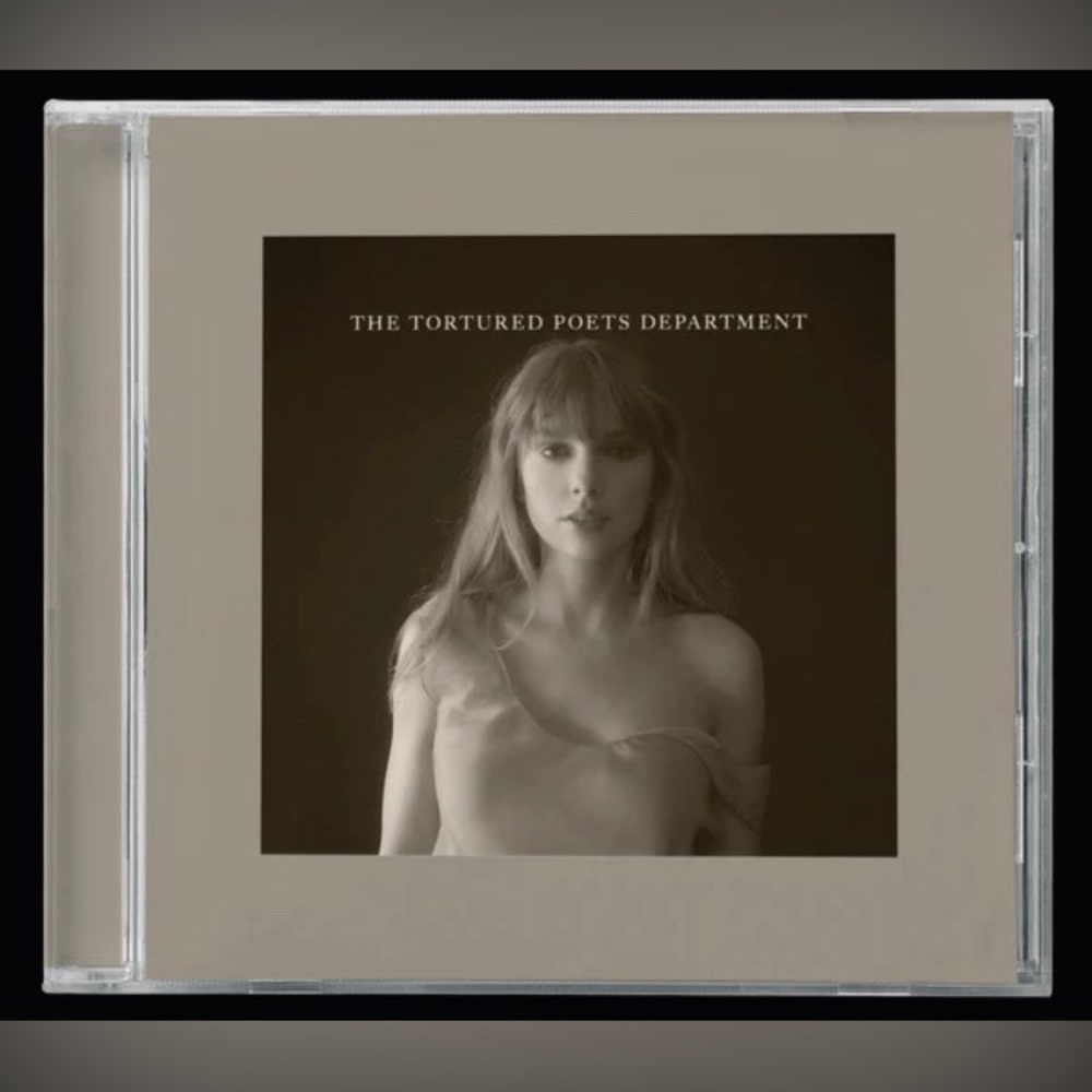 (SOLD) The Tortured Poets Department CD + Bonus Track Down Bad Acoustic Version